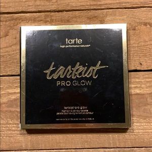 NIB Tarte Pro-glow highlights and contour palette